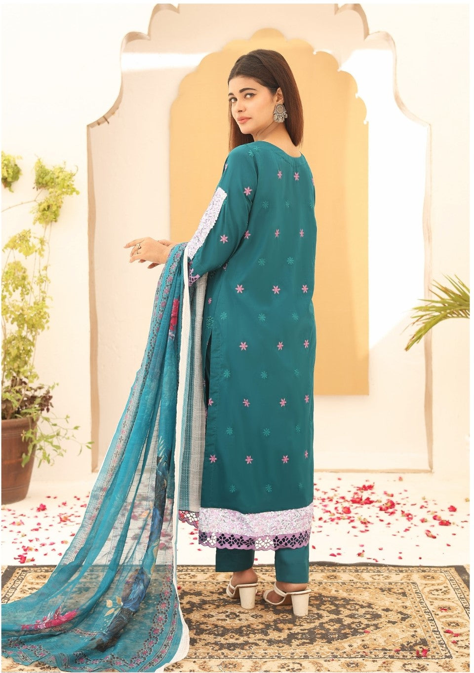 RUHI V2 # 2 Unstitched Luxury Lawn